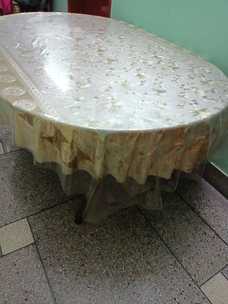 Dinning table 0