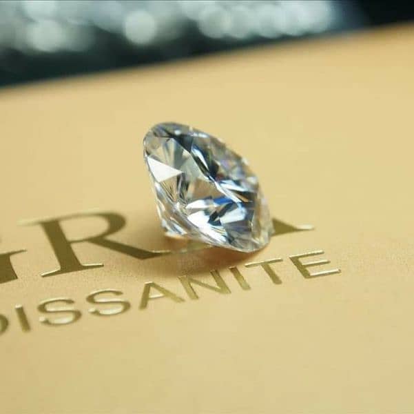 Moissanite Diamond Heart and Round shape 0