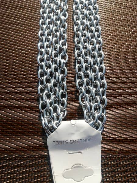 Premium Quality Stainless Steel Bracelet for Ladies 10