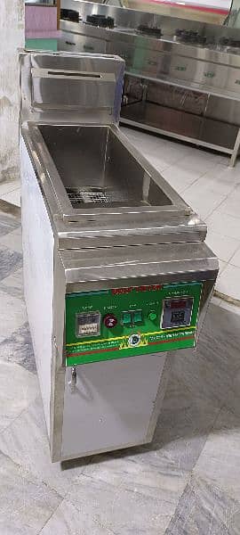deep fryer havy made 2 year garanty automatic we hve pizza oven models 2