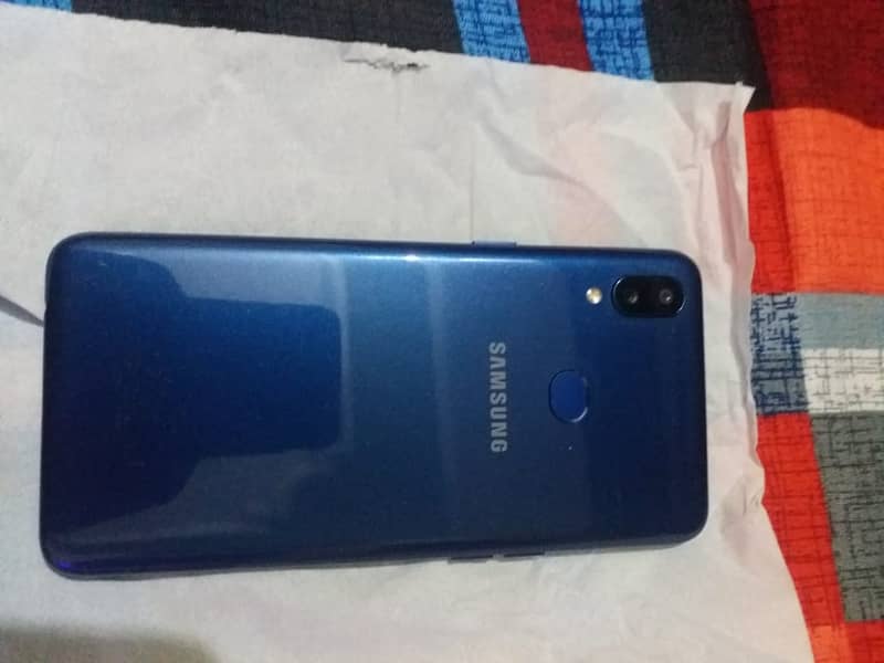 Samsung a10s 3