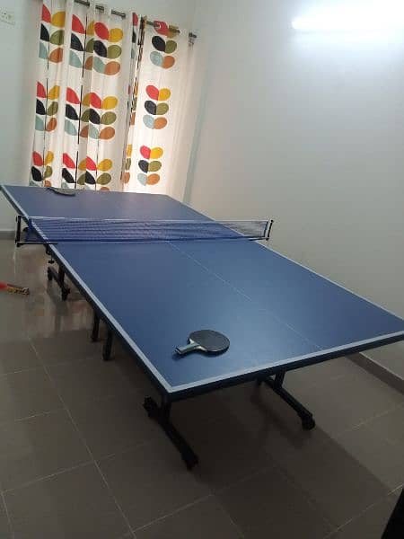 Table tennis/ foosballs table 1