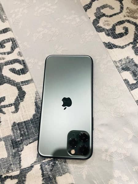 Iphone 11 pro 6