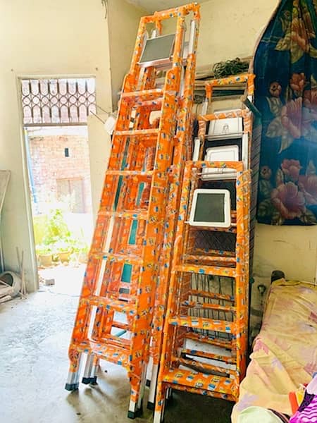 Folding Stairs / Ladders 1