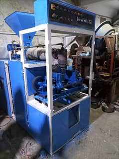 Blow Moulding Machine 1 Litre 120gm