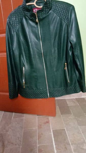 green leather stylish jacket for ladies 2