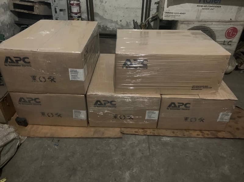 Apc SURT 10000xli online ups 3