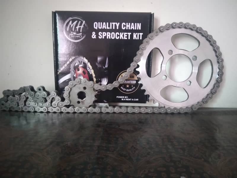 Chain and Grari kit for CD 70 1300Rs or CG 125 1600rs 12