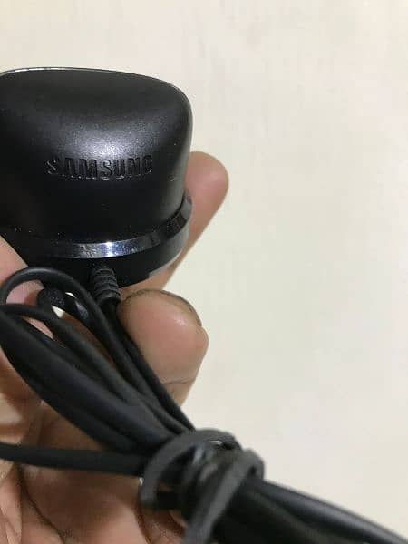 Samsung   original watch chager cable 2