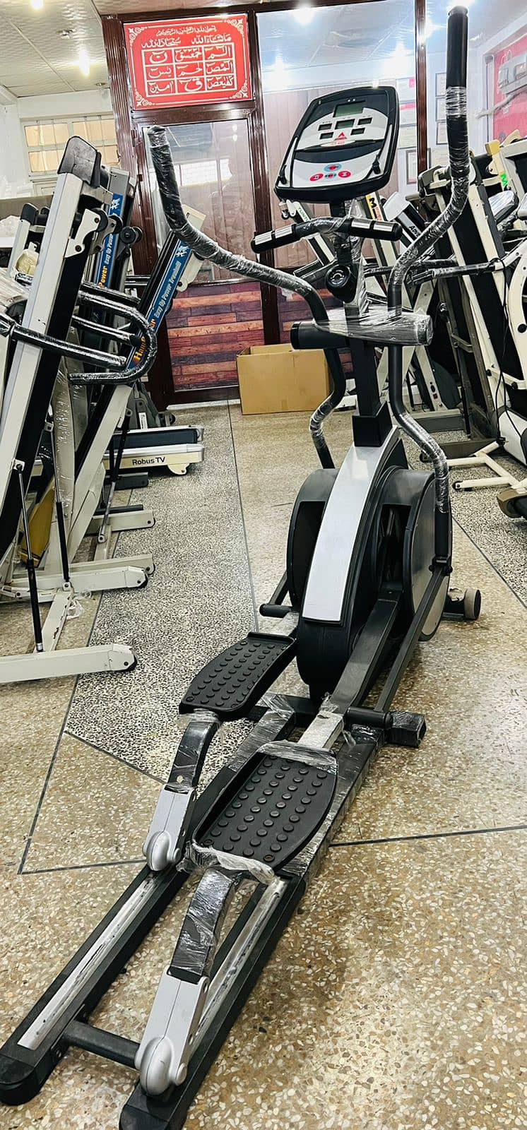 Imported Treadmill Cycle Elliptical Running Machine Home GYM USA BT8 5