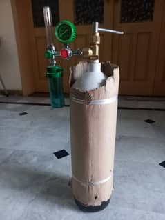 Oxygen Cylinder 0