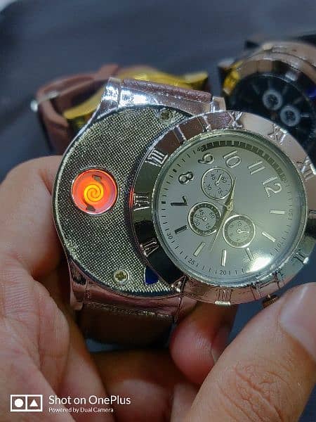 Beautiful luxurious quartz watch rechargeable 14