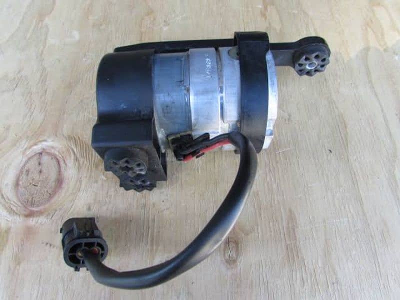 Brake Cylinder BMW,Mercedes, Jaguar, Rang Rover 1