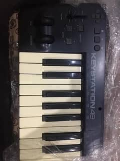 midi keyboard olx