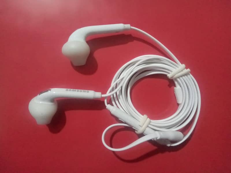 Samsung Handsfree Original  100 % 7