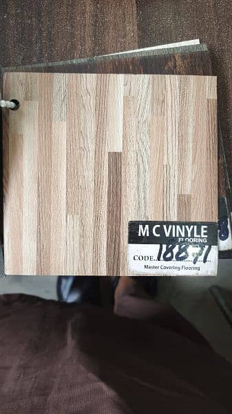 Vniyle Flooring 0