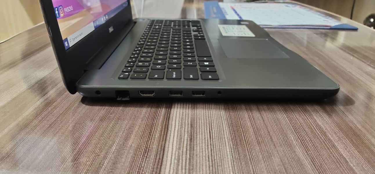 Dell Inspiron 5567 i5 7th Generation (Limited Stock) - Glossy look 6
