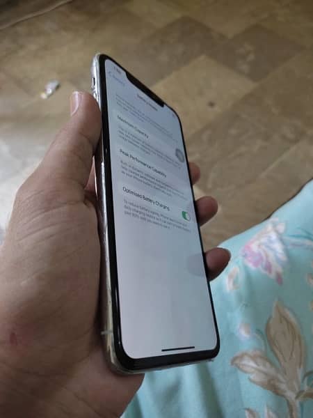 Iphone 11 Pro Max 256 with original Cable 1