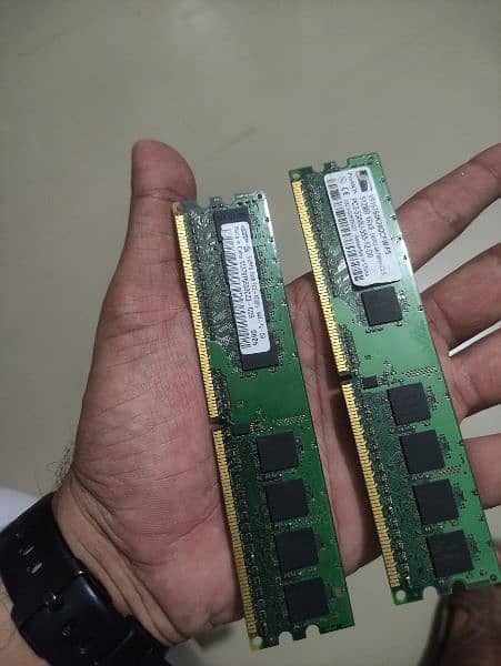 512+512= 1gb ram 2