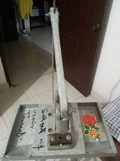 botton machine bilkul new hai