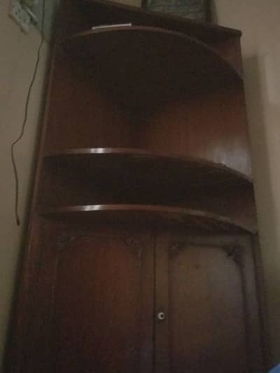 side corner