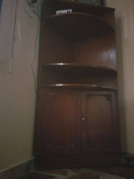 side corner 1