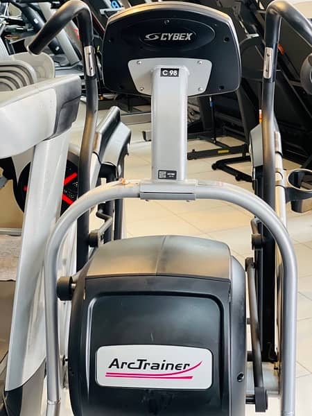 CYBEX arc trainer 630A slightly used USA import 10