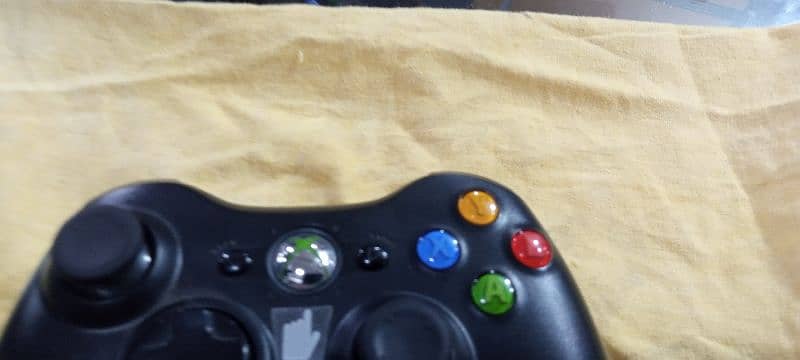 Xbox 360 Wirless and wird controller available ps4 k bi available hy 4