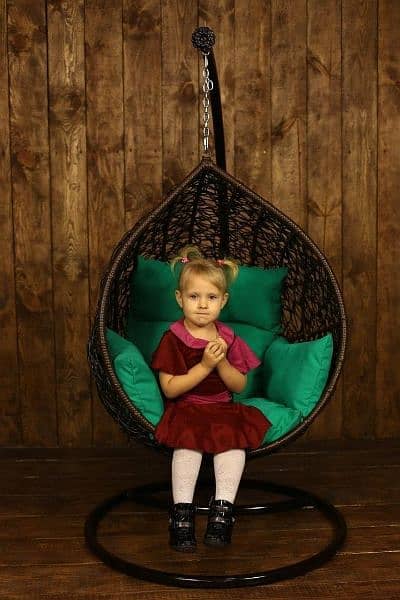 Hanging Swing Chair With And Withour Stand Read Description Please 10