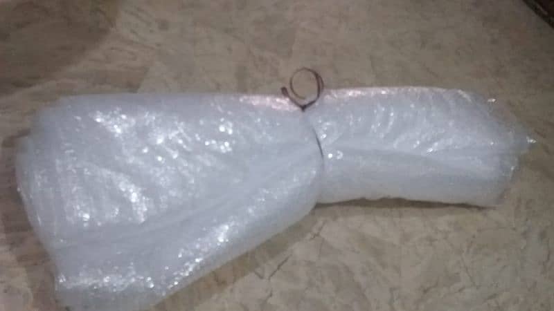 Bubble wrap for packing 3