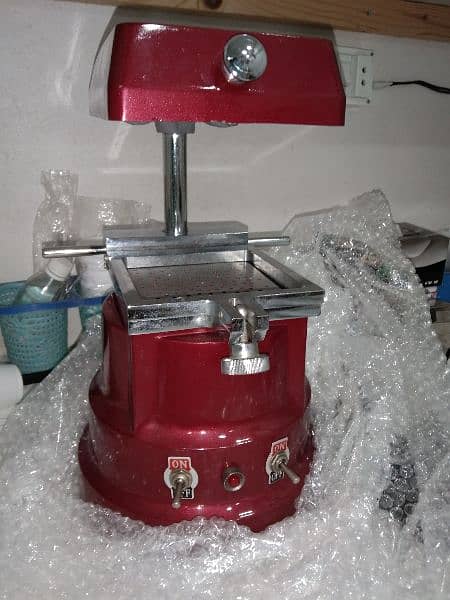 Dental vacuume forming machine 2