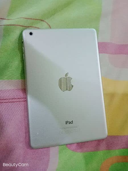 Apple Ipad Mini 16gb fresh like new 9