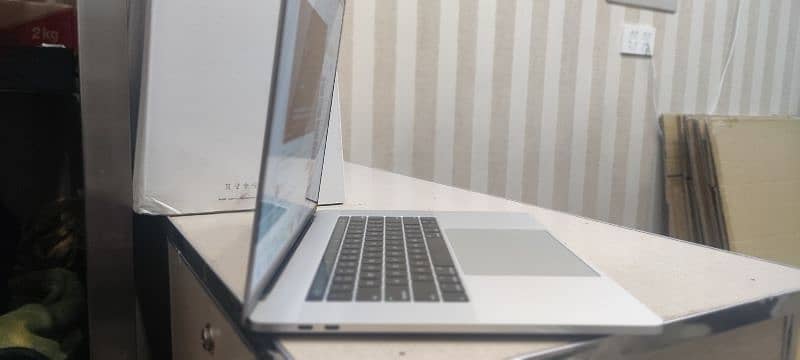 macbook pro 2017/2018/2019/2020/M1 and more 11
