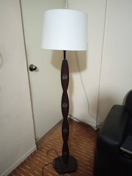 floor lamp 2