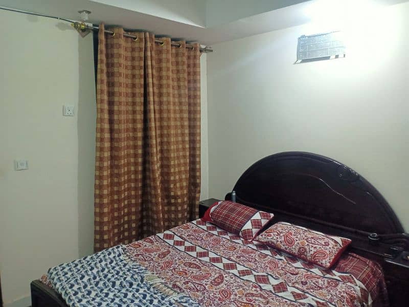 Flat for Sale in Safari View Residencia, Palm City Road, Scheme 3, 15