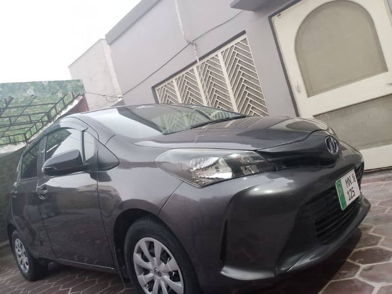 toyota vitz2014/18 genuine scratches and touch ups 1