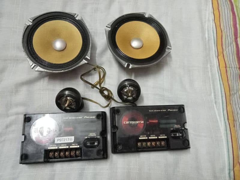 Components speakers for amplifier and woofer sound system 11