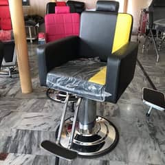 Beauty Parlour and Salon Chairs