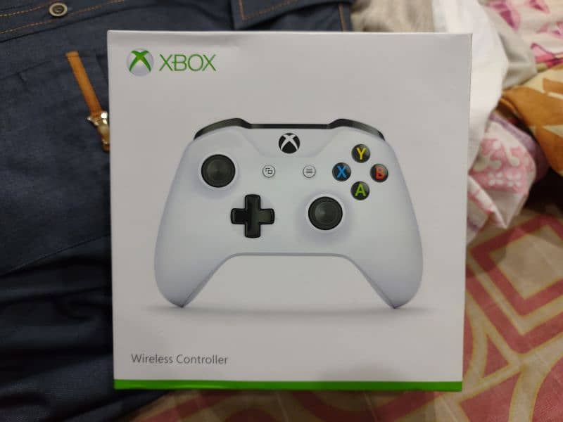 Xbox One S Controller (Original/Open Box) - Games & Entertainment ...