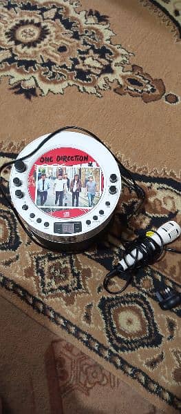 One Direction Audio Vedio Player With Mic. 3