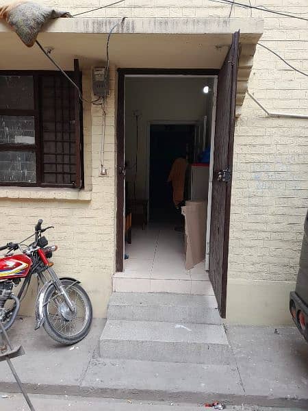 Near to commercial area and moon market main boulevard. 36000 Rs Rent. 8