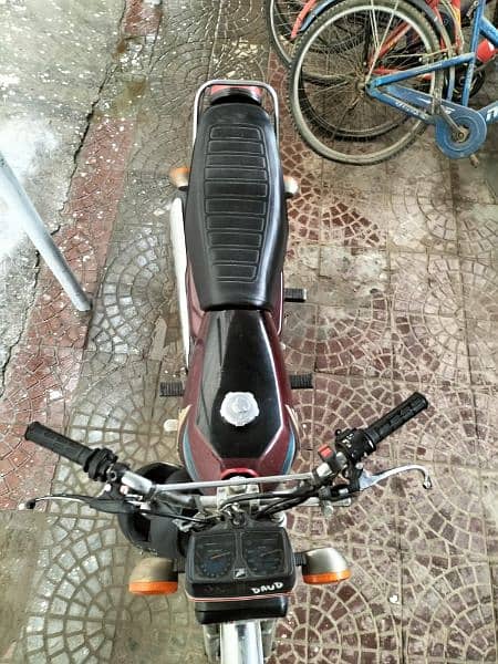 Honda cg 125 2018 3