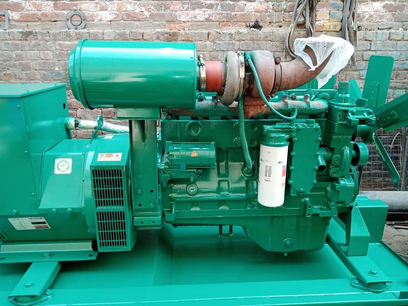 Refurbished Diesel Generators Caterpillar Cummins Perkins 12