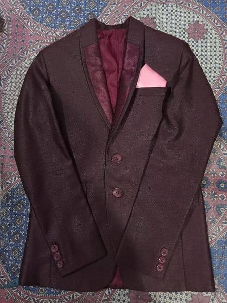 New 2 piece suit for boys new only 1time used in cheap price 1