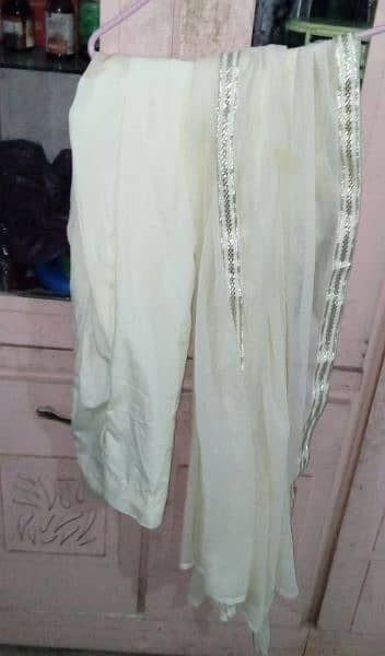 white stylish maxi 16