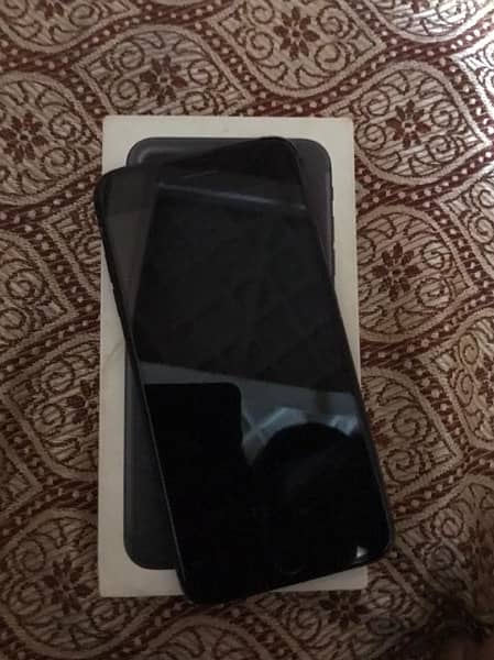 iphone 7 plus 128 (gb) 3