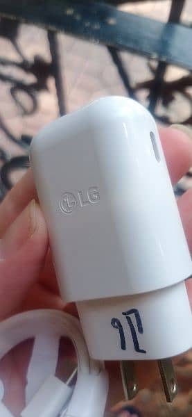 LG Type-C PD Super Fast Charger 0