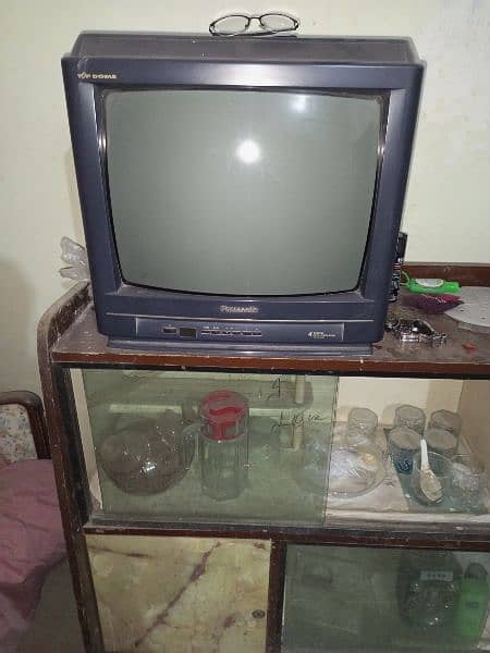 tv 22 inch working condition 1