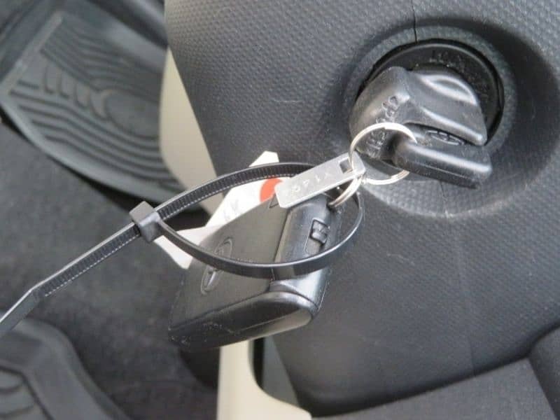 Mustafa Auto Key maker & Smart key programming Spare Parts 1058234859