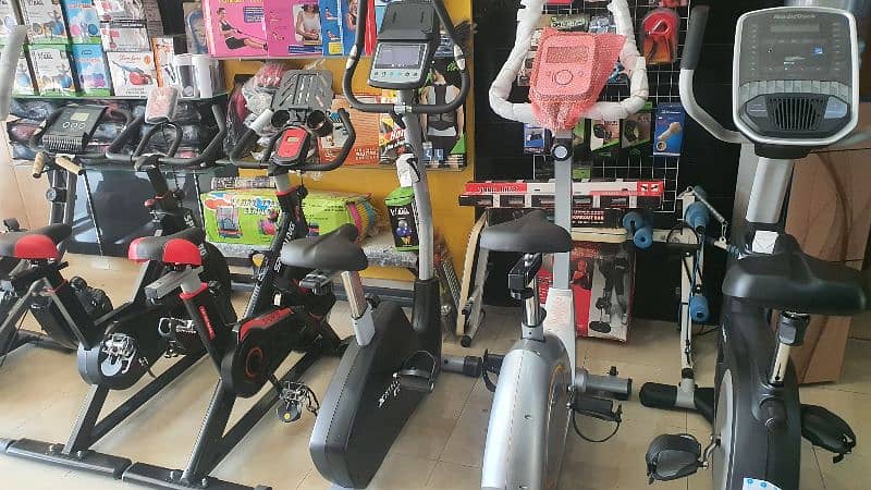 SLUMLINE SPINNING BIKE FITNESS MACHINE GYM EQUIPMENT 2